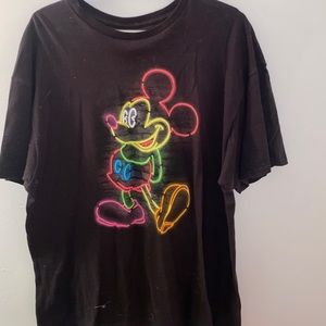 XL disney tee